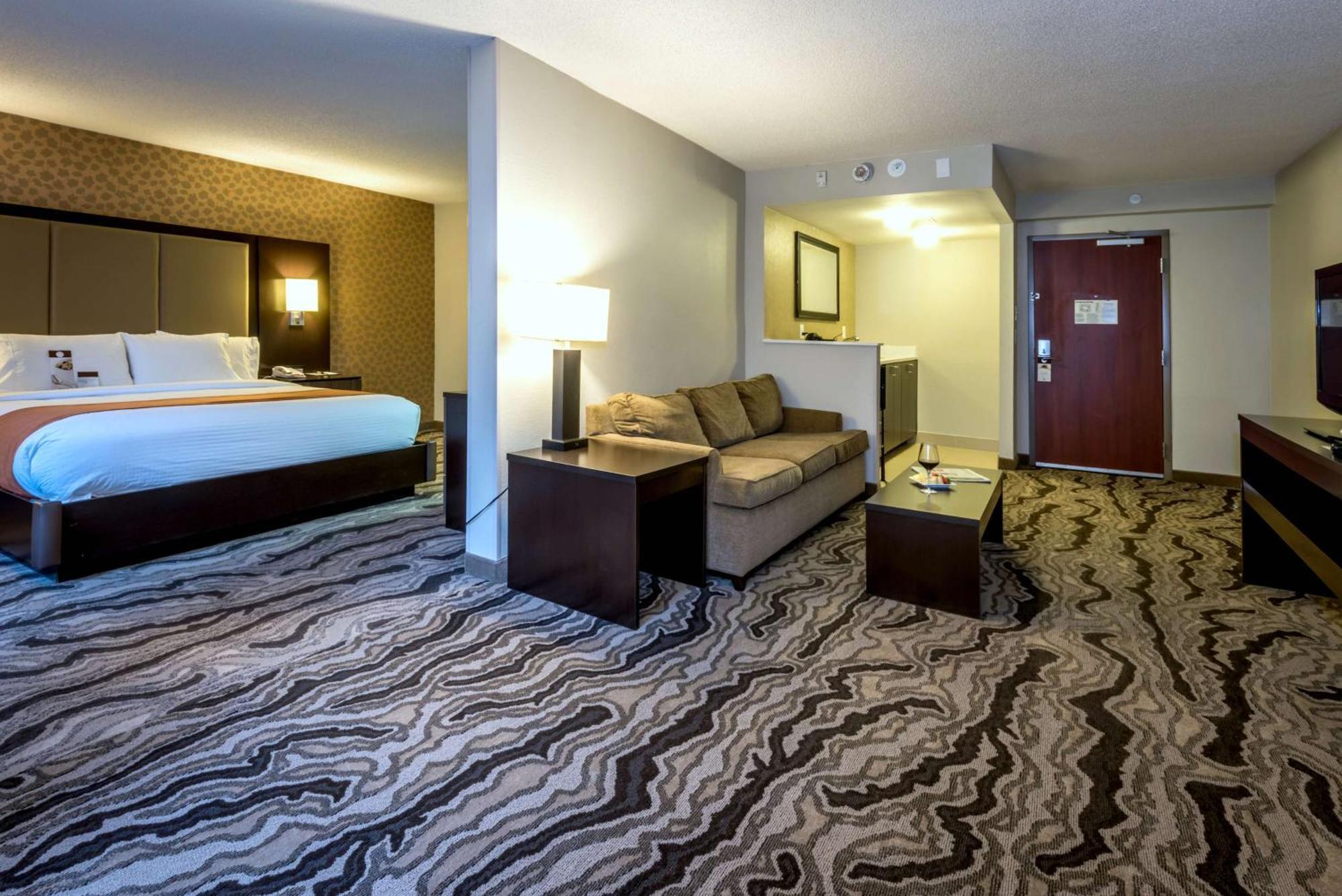Doubletree By Hilton Montgomery Downtown Екстер'єр фото